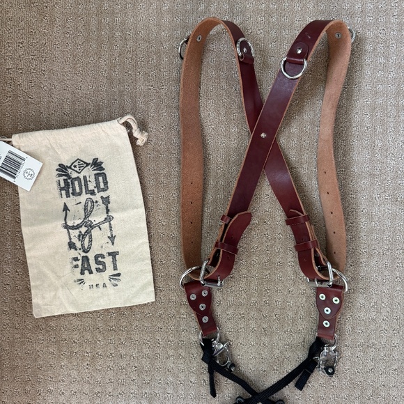 HoldFast Gear MoneyMaker 2-Camera Harness (Chestnut, Small) - Picture 2 of 4